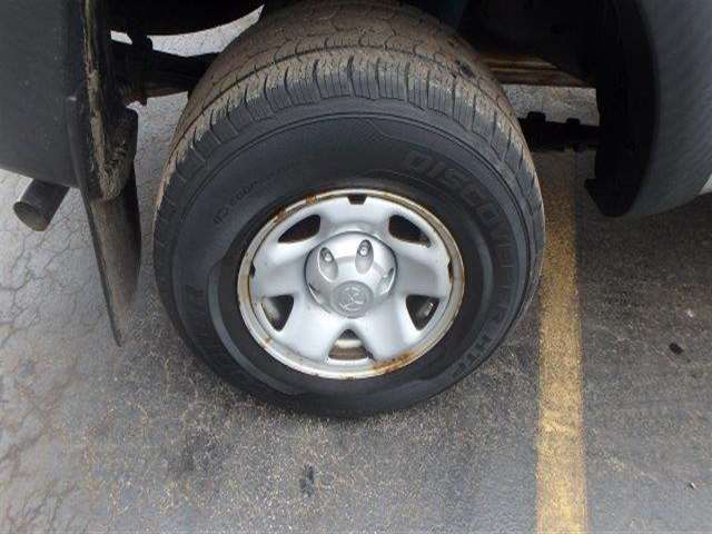 2007 Toyota Tacoma V6 4dr Access Cab 4WD 6.1 ft. SB (4L V6 5A)